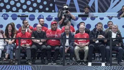 Osman Aşkın Bak: "12 Dev Adam efsanesi uyanıyor"