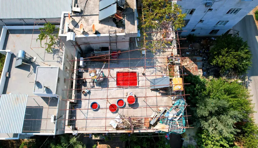 Adana'da salça sezonu başladı: Çatılar kırmızıya boyandı 9