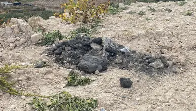 İzmir’de kimyasal madde paniği (Toprak altından çıkan maddeinceleniyor)