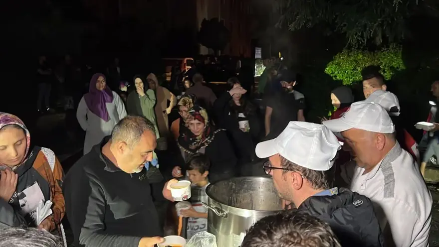 Düzce'de taşkın 1200 haneyi elektriksiz bıraktı 6