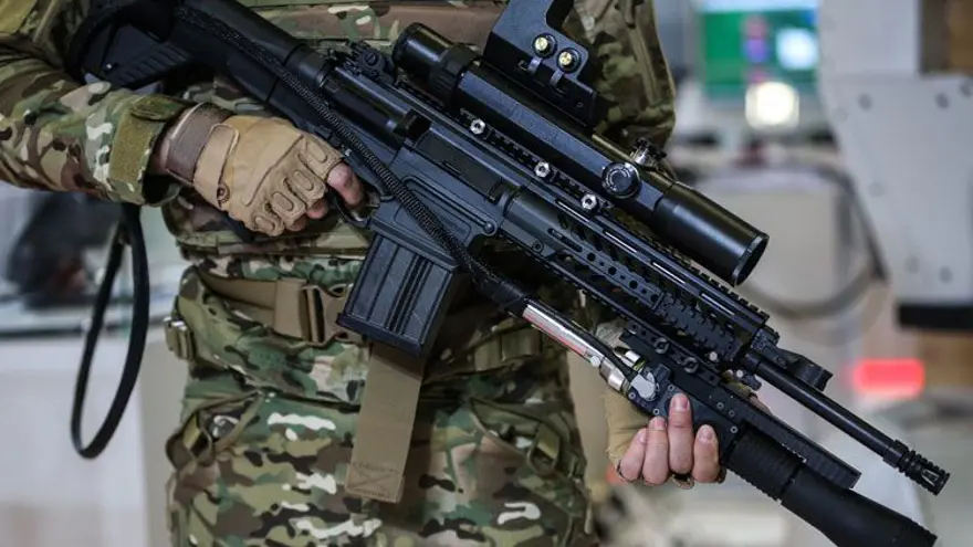 TÜRK MÜHENDİSLER 3 AYDA LAZER SİLAHI YAPTI 156