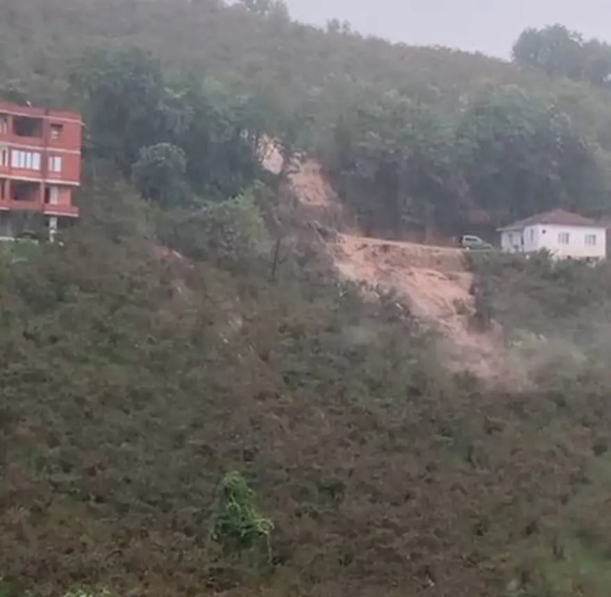 HEYELAN KAMERADA 4