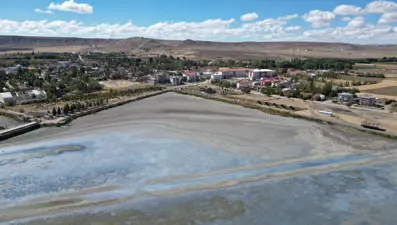 Geçen yıldan beri alarm veriyordu, Ulaş Gölü resmen kurudu