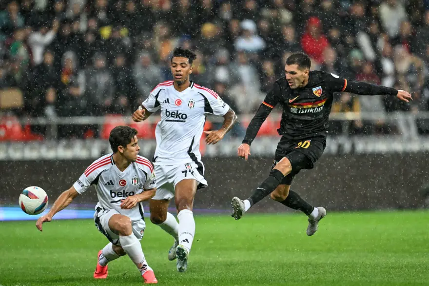 Beşiktaş, Kayseri'de kazandı: Namağlup devam ediyor! 14 Beşiktaş, Kayseri'de kazandı: Namağlup devam ediyor! 14