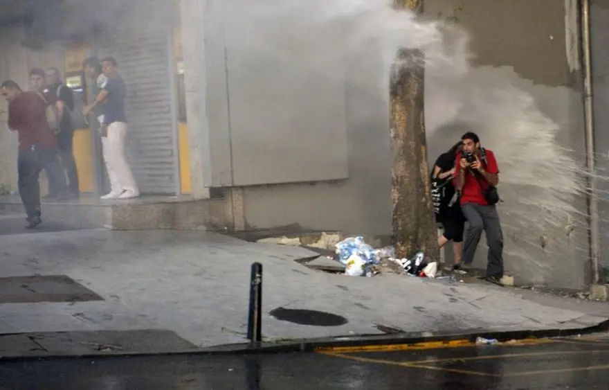 Taksim'de gerginlik 26