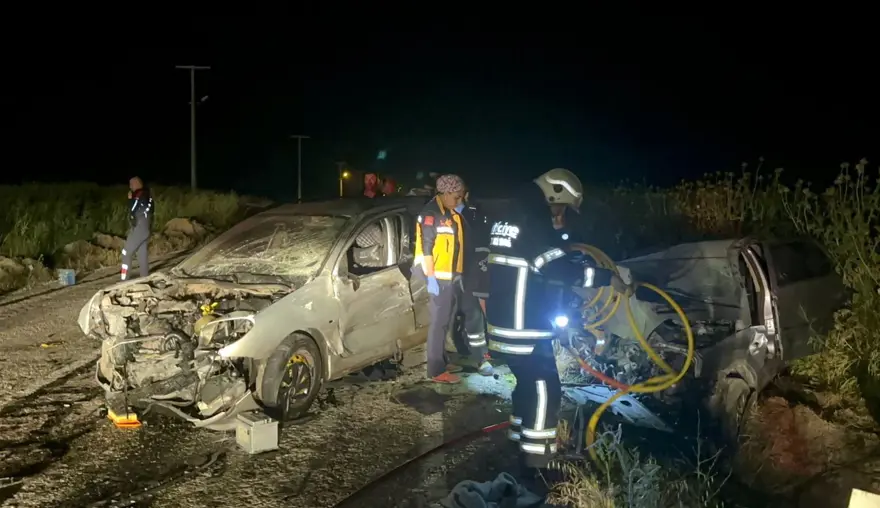 Tekirdağ'da feci kaza | Oğlunun kullandığı otomobili sollamaya çalıştı: 3 ölü, 5 yaralı 3