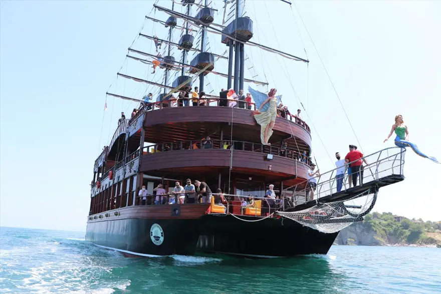 'Pusula Katamaran' Karadeniz turlarına başladı 3 'Pusula Katamaran' Karadeniz turlarına başladı 3