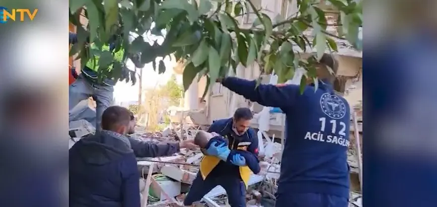 ANNE VE BEBEĞİNE 60 SAAT SONRA ULAŞILDI 36