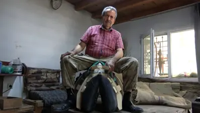 Öğretmenliği değil, çıraklığı seçti: Şimdi mesleğin son temsilcilerinden