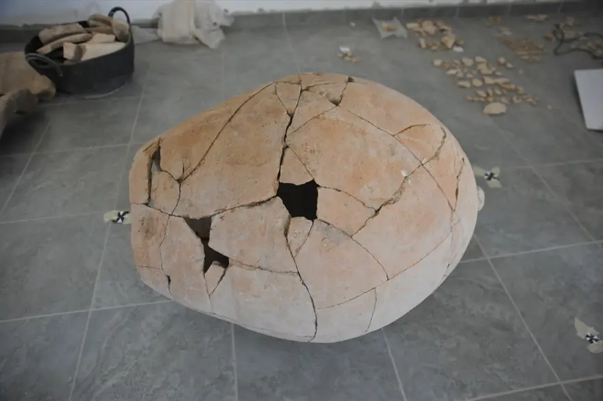 "Dünyanın en eski gülücüğü" Karkamış'ta 3 "Dünyanın en eski gülücüğü" Karkamış'ta 3