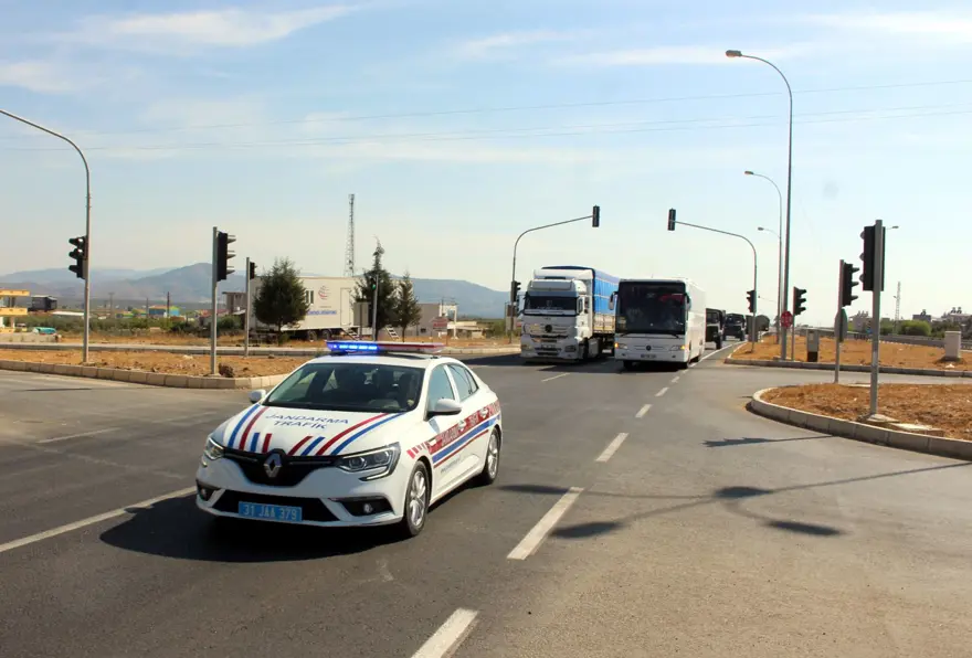 Suriye sınırına sevkiyat 19