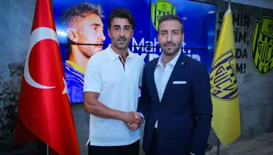 Ankaragücü'nde Mahmut Tekdemir'in sözleşmesi uzatıldı!