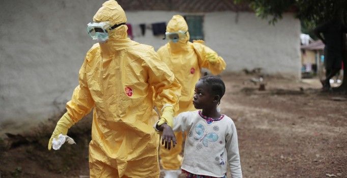 Dünya Sağlık Örgütü KDC'deki 49 çalışanını tahliye etti (Ebola salgını)