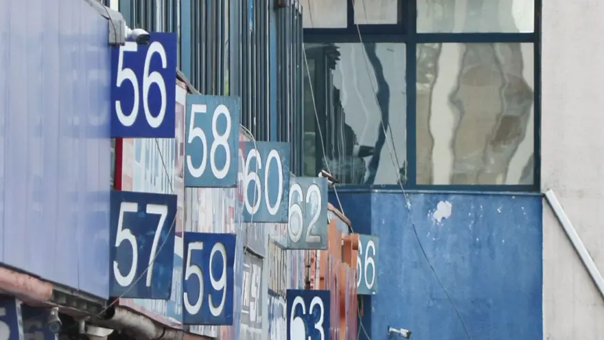 "VATANDAŞLARIMIZ OTOBÜS BİLETİ ALIRKEN MERDİVEN ALTI SATIŞLARA DİKKAT ETSİN" 2