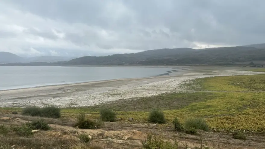 Gölköy Baraj Gölü'nde korkutan görüntü: 35 metre çekildi 1