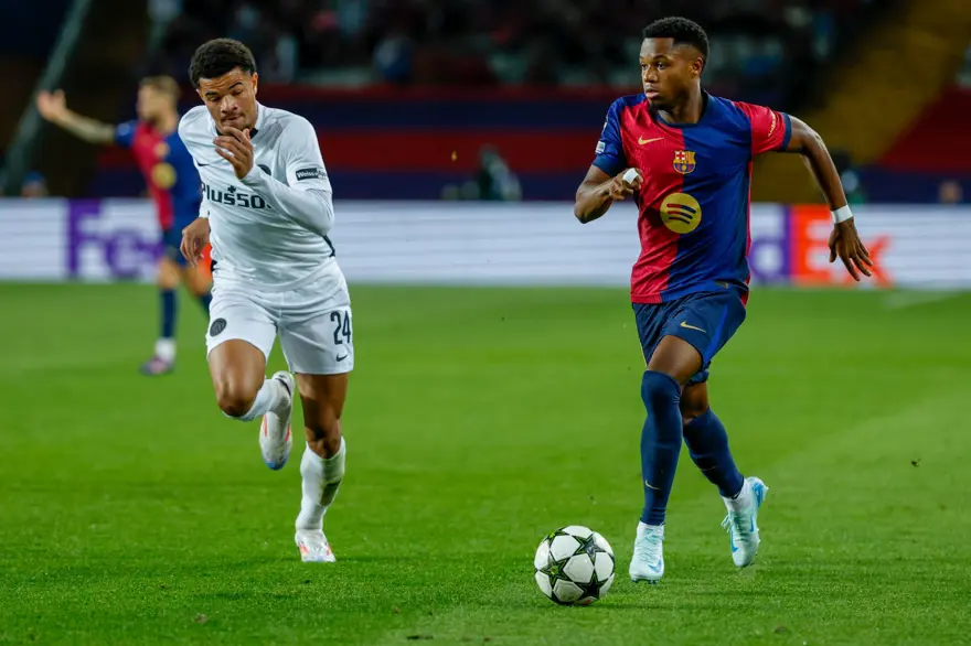 Fenerbahçe'de Mourinho'nun Ansu Fati ısrarı: Her şey Maximin'e bağlı 5 Fenerbahçe'de Mourinho'nun Ansu Fati ısrarı: Her şey Maximin'e bağlı 5