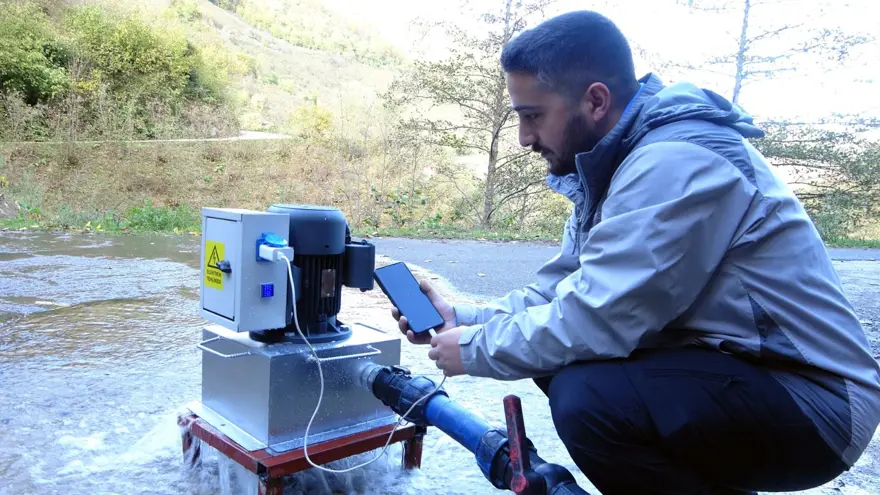 Köyde faturasız elektrik dönemi: Sudan kendi elektriklerini ürettiler 2