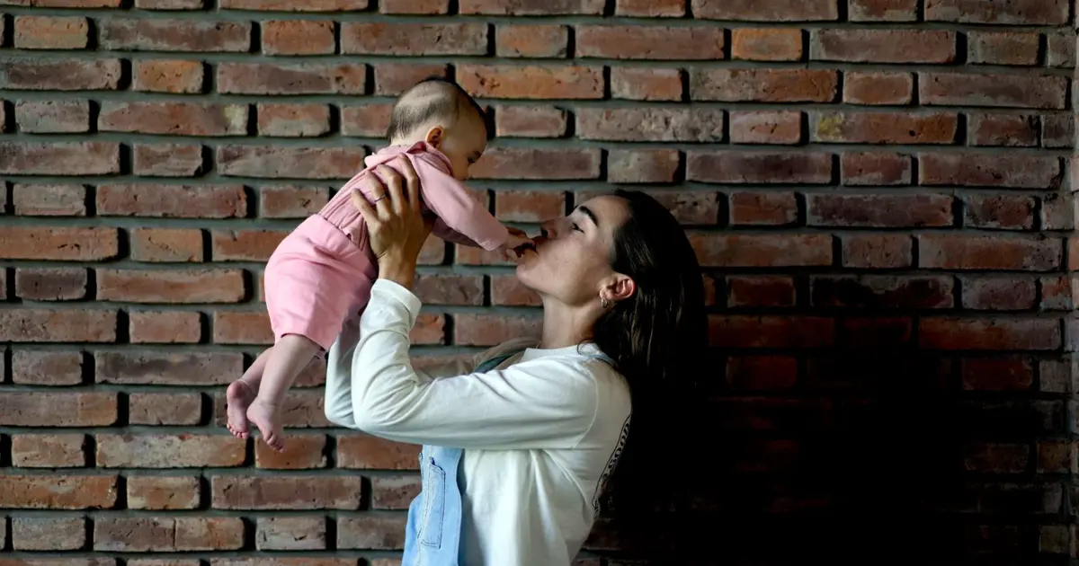 Doğum izni 6 aya yükseliyor