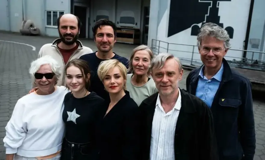 Burak Özçivit'ten yeni imaj: Tatil başlar  (Ünlülerin değişimi) 85