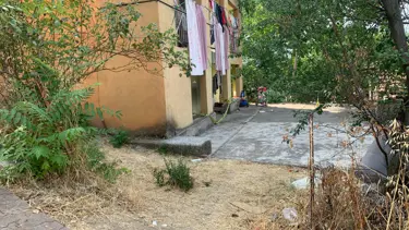 Kocasını tüfekle vurarak öldürdü