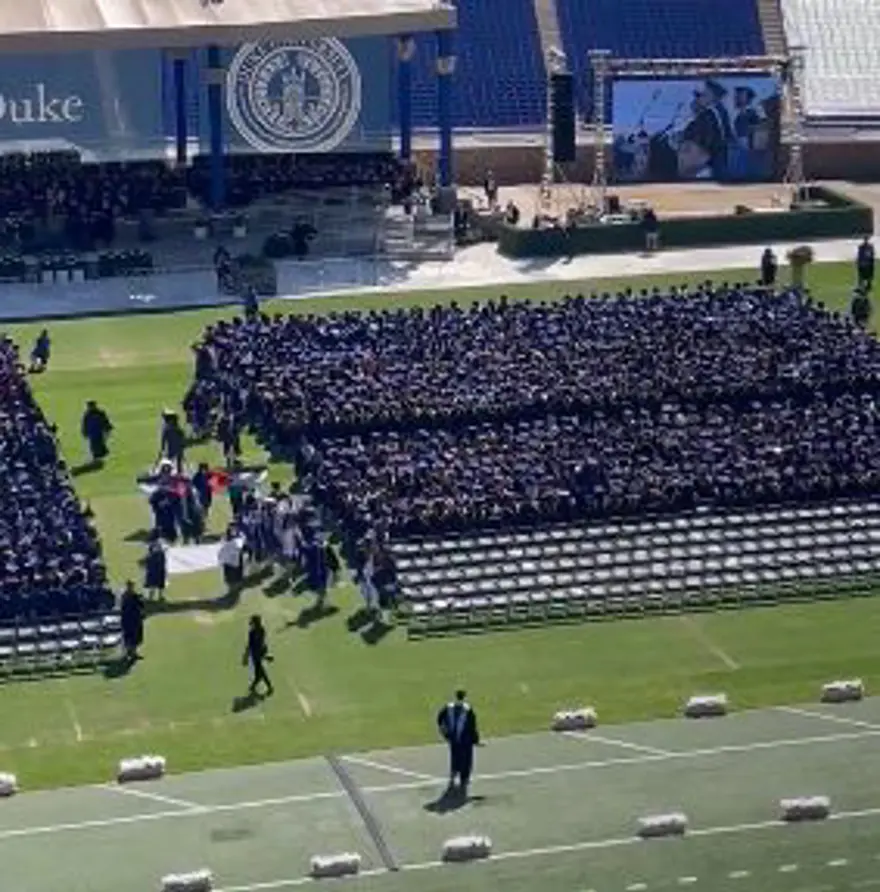 Seinfeld'e Gazze tepkisi: Yuhaladılar, tören alanını terk ettiler 2