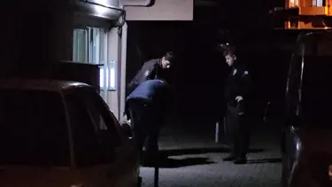 Kavga ettiği kişiye benzetip tüfekle rehin aldı