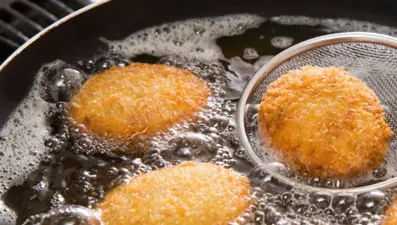 Soframızdan eksik etmiyoruz ama saçları avuç avuç döküyormuş! Mutfaktaki gizli tehlike