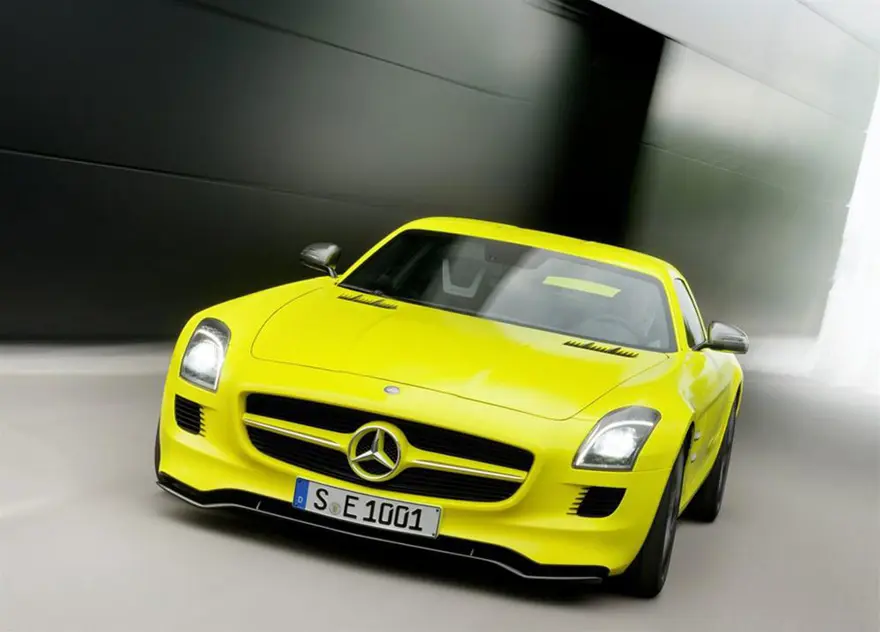 2010 Mercedes -Benz SLS 2