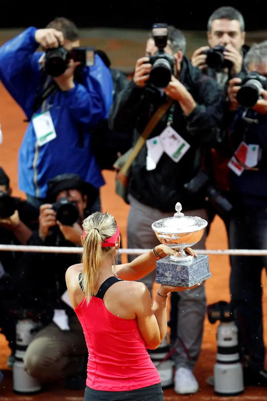 Sharapova'dan muhteşem geri dönüş 8