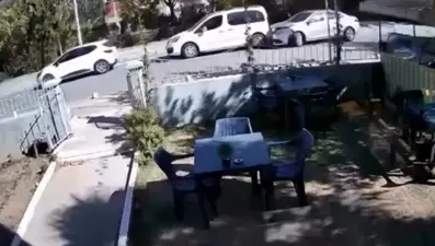 Bursa'da 3 araçlık zincirleme trafik kazası