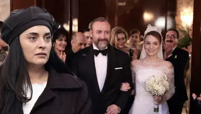 Kral Kaybederse reytinglerde birinci sıraya yerleşti! Zirvedeki yerini kaptırmıyor