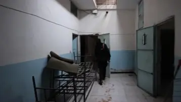 Rakka'nın Tabka ilçesinde terör örgütü YPG/SDG'nin kullandığı hapishane görüntülendi
