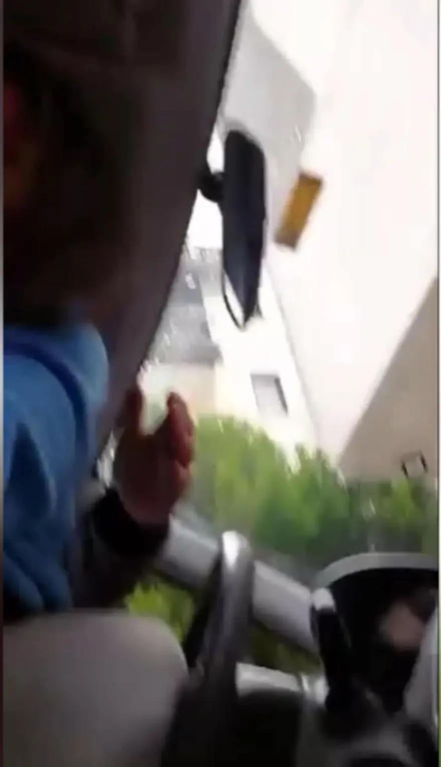 İstanbul'da komşu terörü: "Seni öldüreceğiz" diye tehdit edip dayak attılar 2