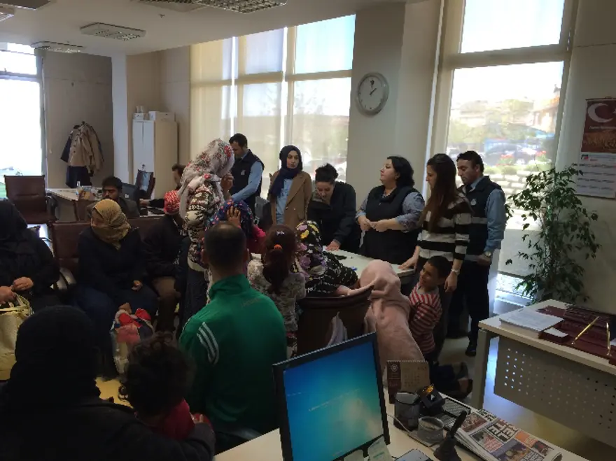 Dilencinin böreğinden bile para çıktı 2