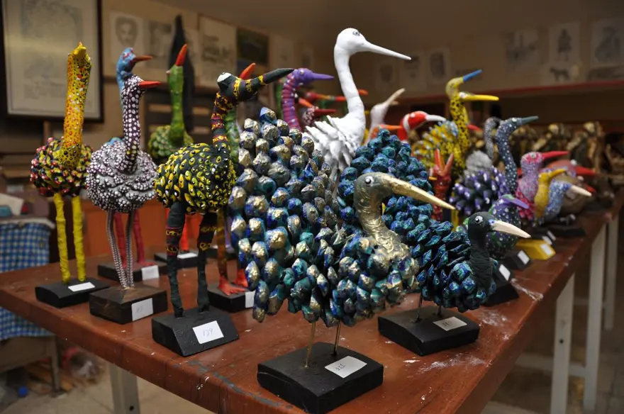 Kozalaklardan sanat eserine 7