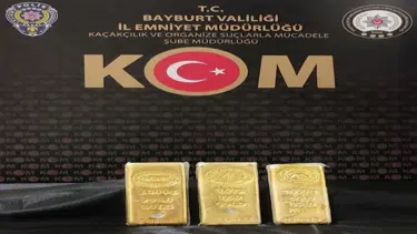Polisler yol uygulamasında durdurdu! 10 milyon lira değerinde 3 külçe altın bulundu