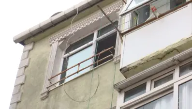 Fatih'te şüpheli ölüm: Kırgızistan uyruklu kadın beşinci kattan düştü