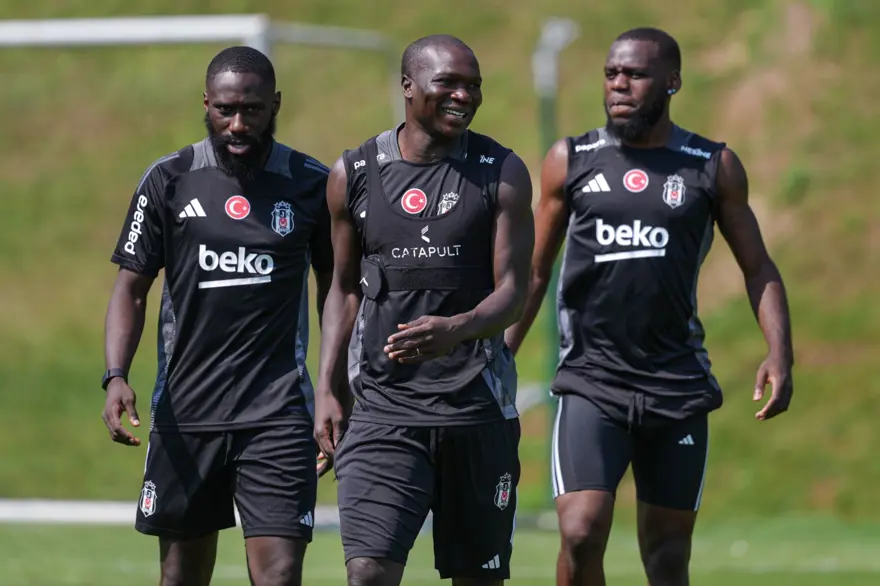 AYRILIK PLANLARINDA 3 İSİM 2 AYRILIK PLANLARINDA 3 İSİM 2