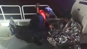 Sakarya'da teknesi alabora olan balıkçı kurtarıldı