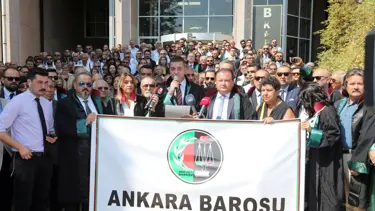 Ankara Barosu'ndan Anıtkabir'e ziyaret
