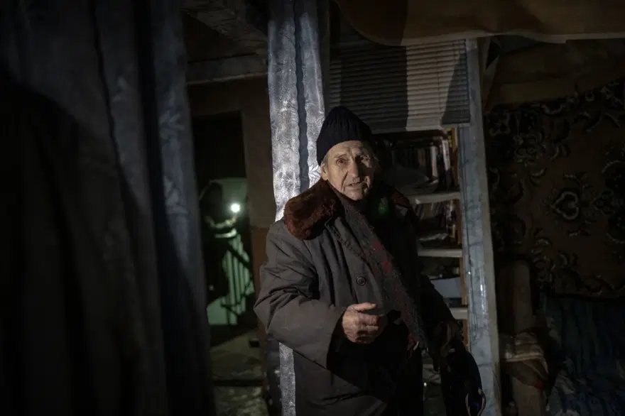 Ukrayna'da yeni yıl: Siviller sığınakta hayatta kalma mücadelesi veriyor 34 Ukrayna'da yeni yıl: Siviller sığınakta hayatta kalma mücadelesi veriyor 34
