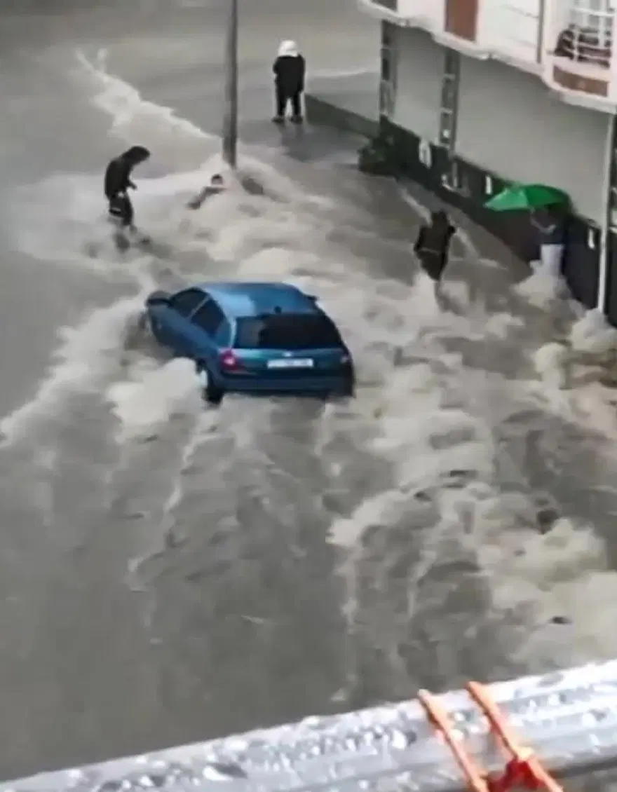 İstanbul'da sağanak (Yağış ne zamana kadar devam edecek?) 9