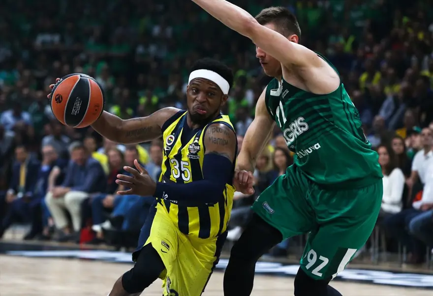 Fenerbahçe Doğuş finalde (Fenerbahçe Doğuş-Real Madrid) 18