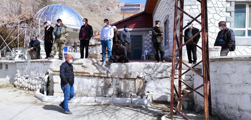 Korkuteli'nde tarihi eserleri müzeye vermeyiz nöbeti: 532 yıldır buradalar 1