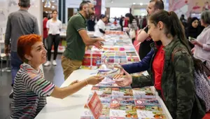 Çocuk kitabı yazarları 37. Uluslararası İstanbul Kitap Fuarı'nda Çocuk kitabı yazarları 37. Uluslararası İstanbul Kitap Fuarı'nda