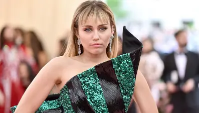 Miley Cyrus'a hayranlarından tepki