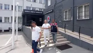 Patronuna telefonunu verdi, 817 bin lirasından oldu!