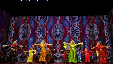 Türkiye Cumhuriyeti’nin 100’üncü yılı Asrın Destanı gösterisi ile kutlandı