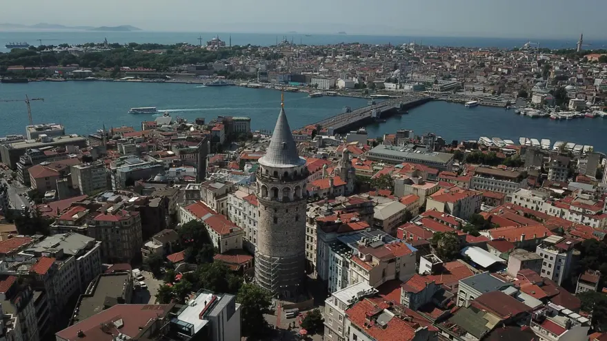 Galata Kulesi'nde restorasyon ebabil kuşlarının yuvaları nedeniyle ertelendi 18