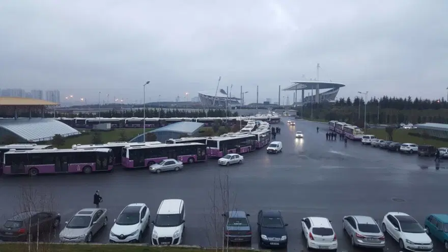 Halk otobüsleri kontak kapattı (Erguvan renkli) 4 Halk otobüsleri kontak kapattı (Erguvan renkli) 4